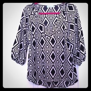 Blouse, black and white pattern